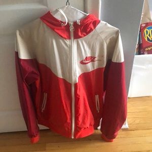 Nike woman’s running jacket